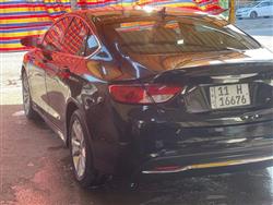 Chrysler 200